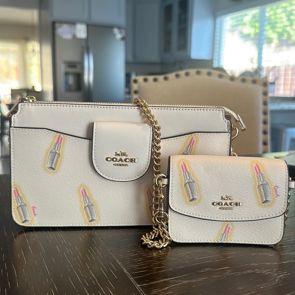 Poppy Crossbody With Card Case With Lipstick Print - Gold/Chalk Multi